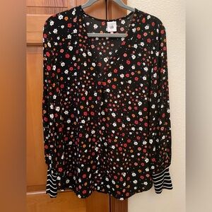 Floral Cabi v-neck button up blouse